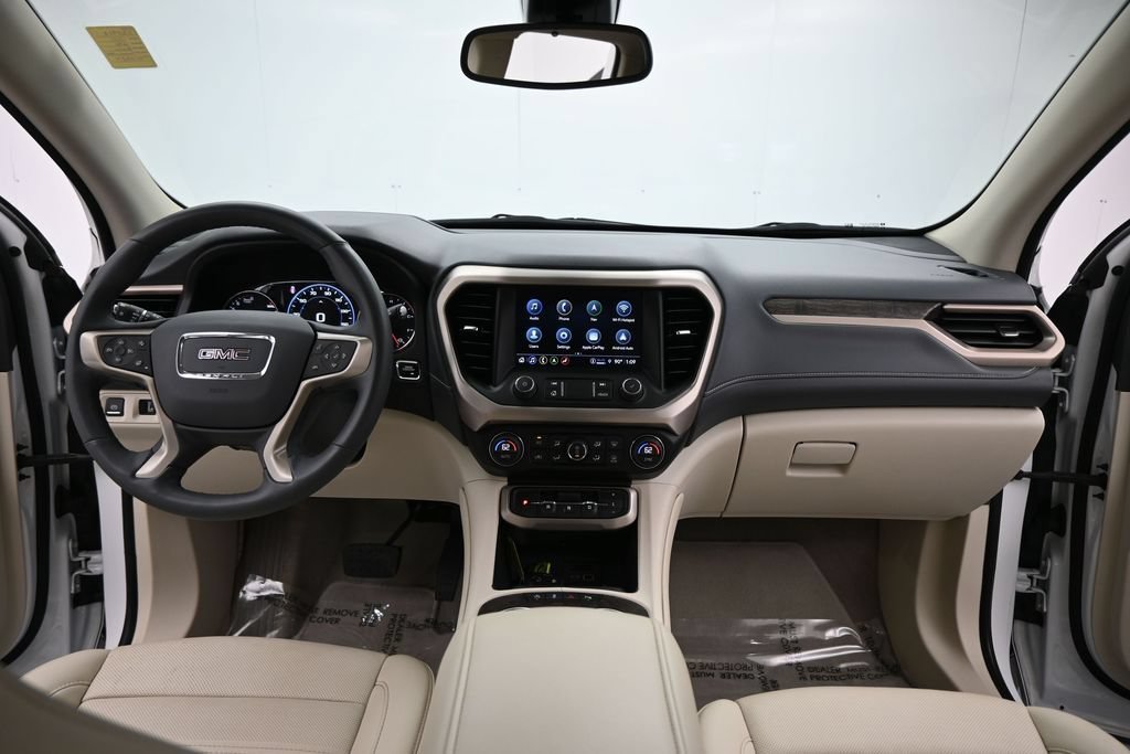 Used 2023 GMC Acadia Denali AWD/4WD image 24
