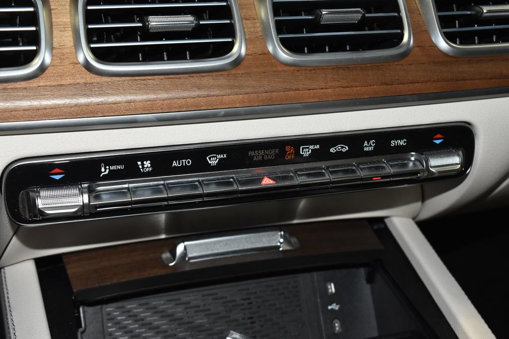 Certified 2024 Mercedes-Benz GLS 450 4MATIC image 13