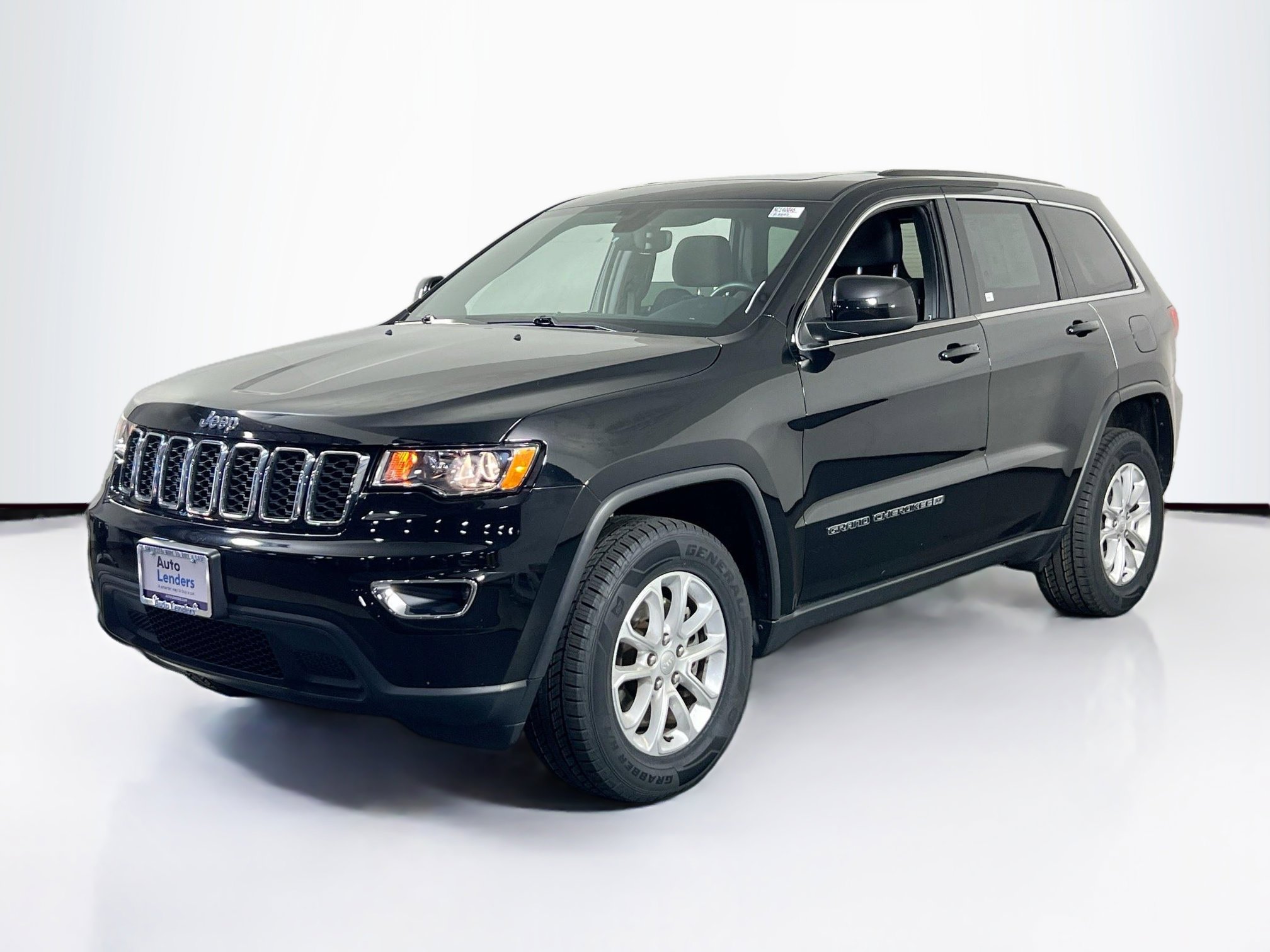 Used 2022 Jeep Grand Cherokee Laredo E w/ Security & Convenience Group