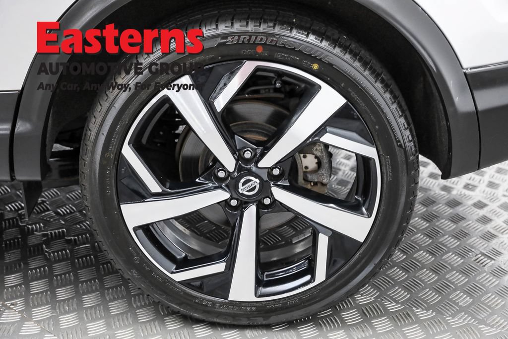 Used 2022 Nissan Rogue Sport SL w/ Premium Package AWD/4WD image 32