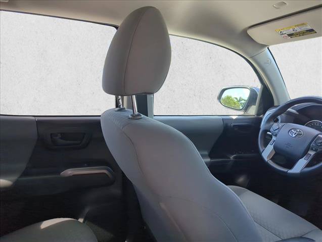 Used 2020 Toyota Tacoma SR5 RWD image 23