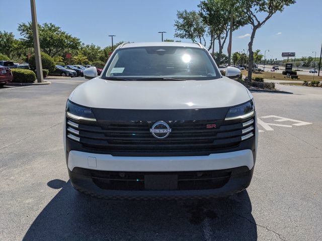 Certified 2025 Nissan Kicks SR image 11