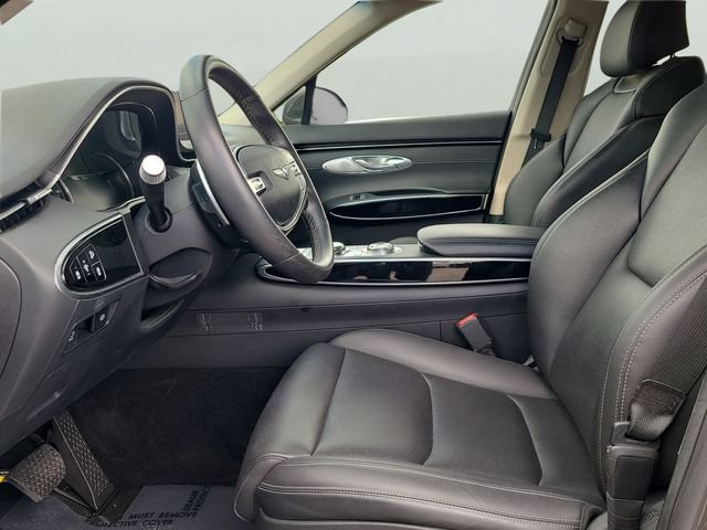 Used 2025 Genesis GV70 2.5T AWD/4WD image 19