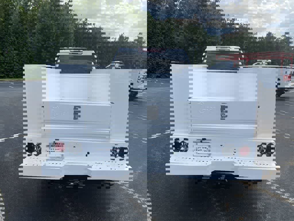 New 2024 GMC Sierra 2500 Pro w/ Convenience Package image 11