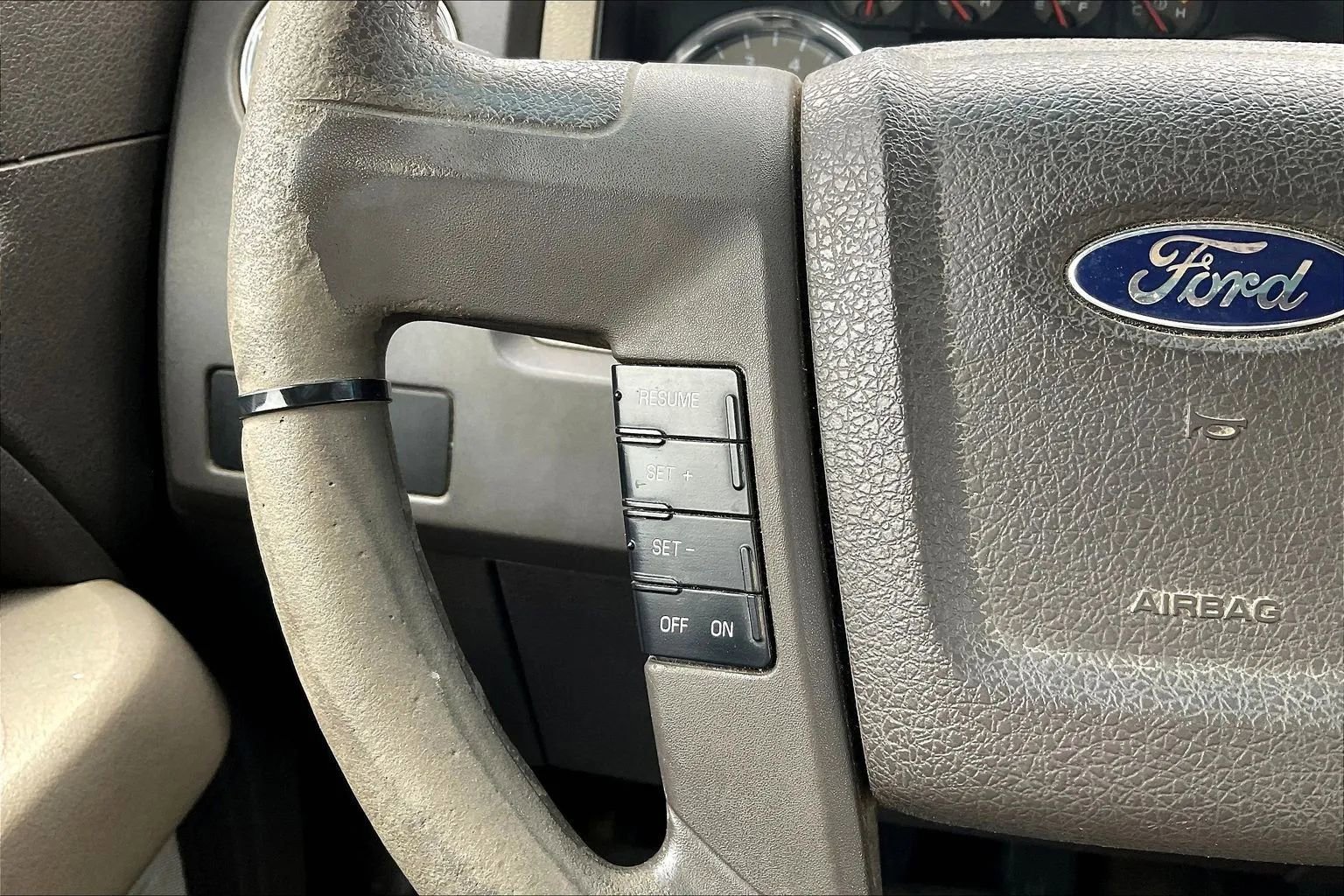 Used 2010 Ford F150 XLT AWD/4WD image 15