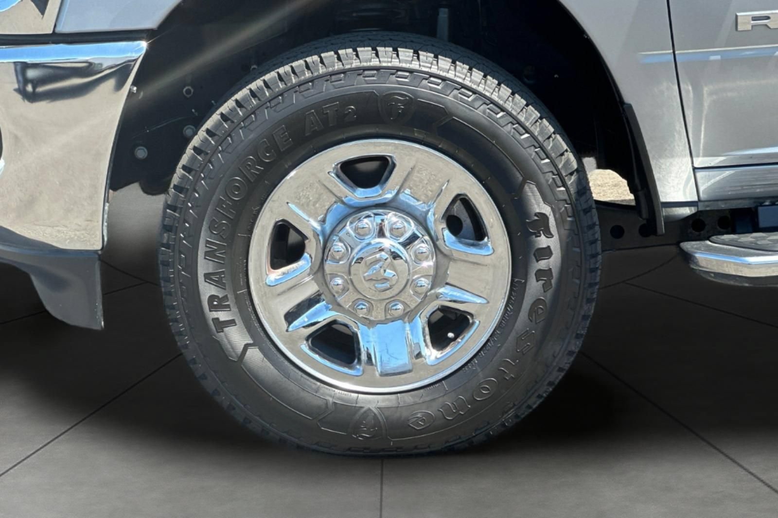 Used 2022 RAM 2500 Big Horn AWD/4WD image 30