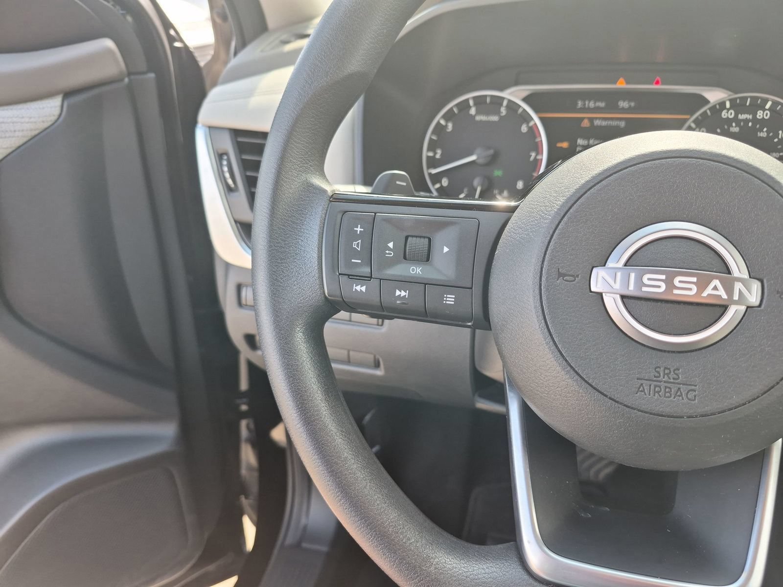Certified 2023 Nissan Rogue SV AWD/4WD image 24