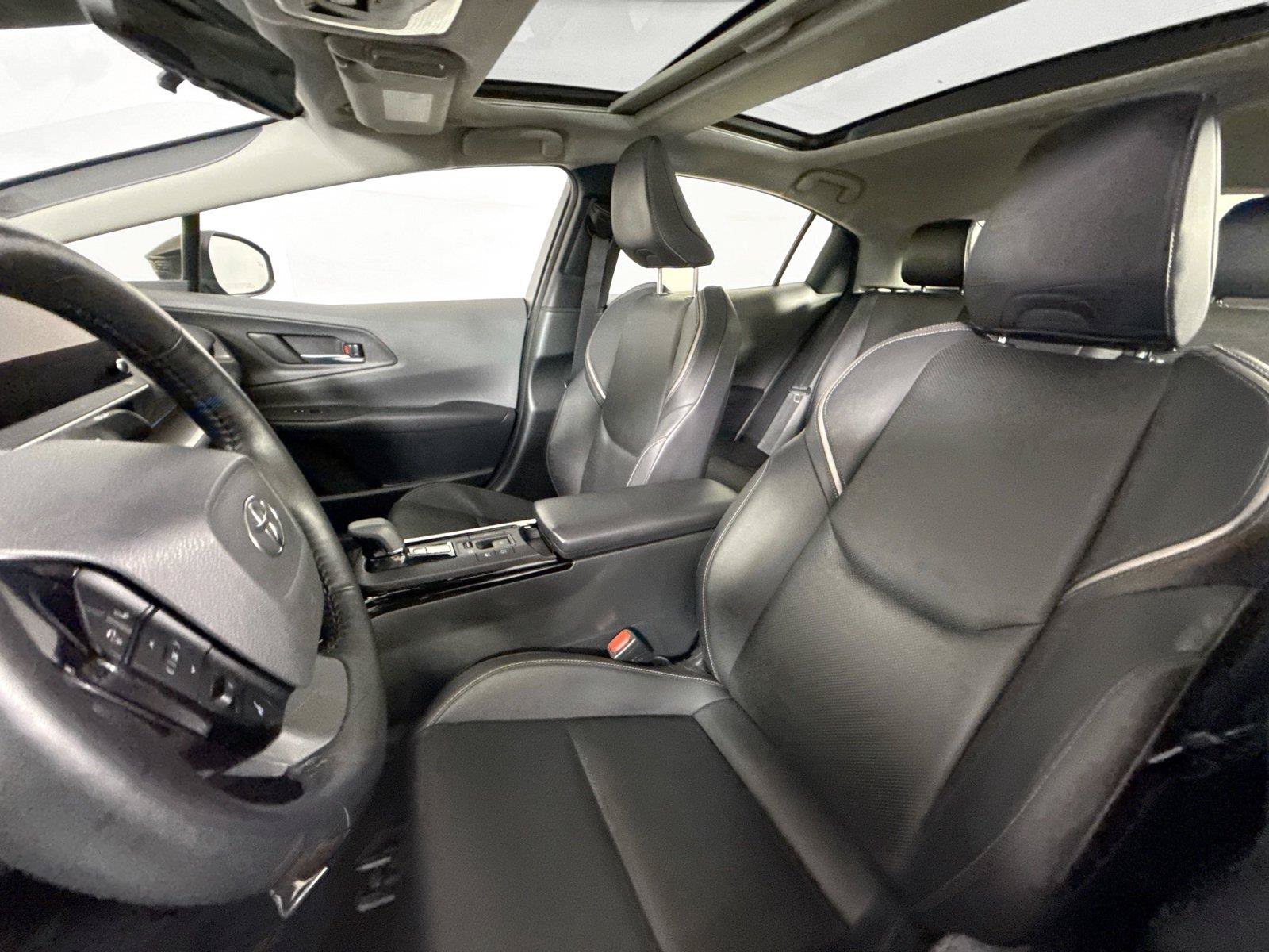 Certified 2024 Toyota Prius Limited w/ Limited Premium Package FWD image 7