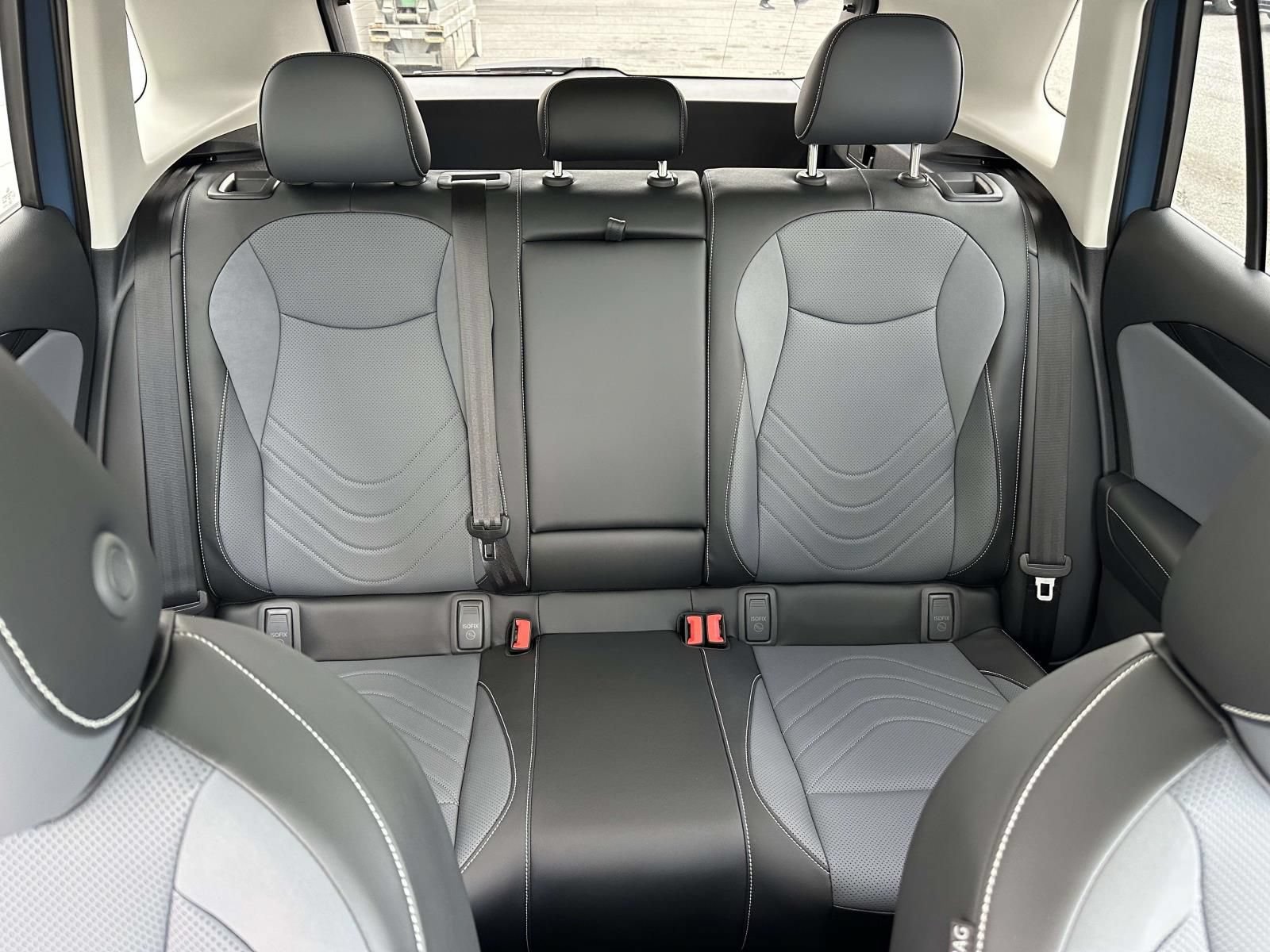 New 2026 Volkswagen Tiguan SE AWD/4WD image 14
