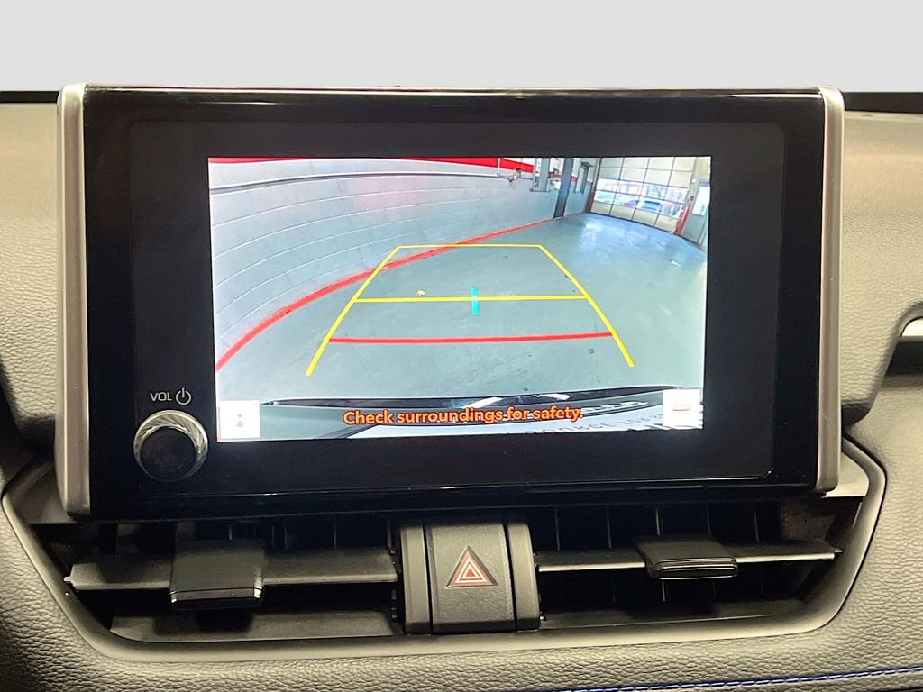 Used 2024 Toyota RAV4 SE w/ Convenience Package image 14