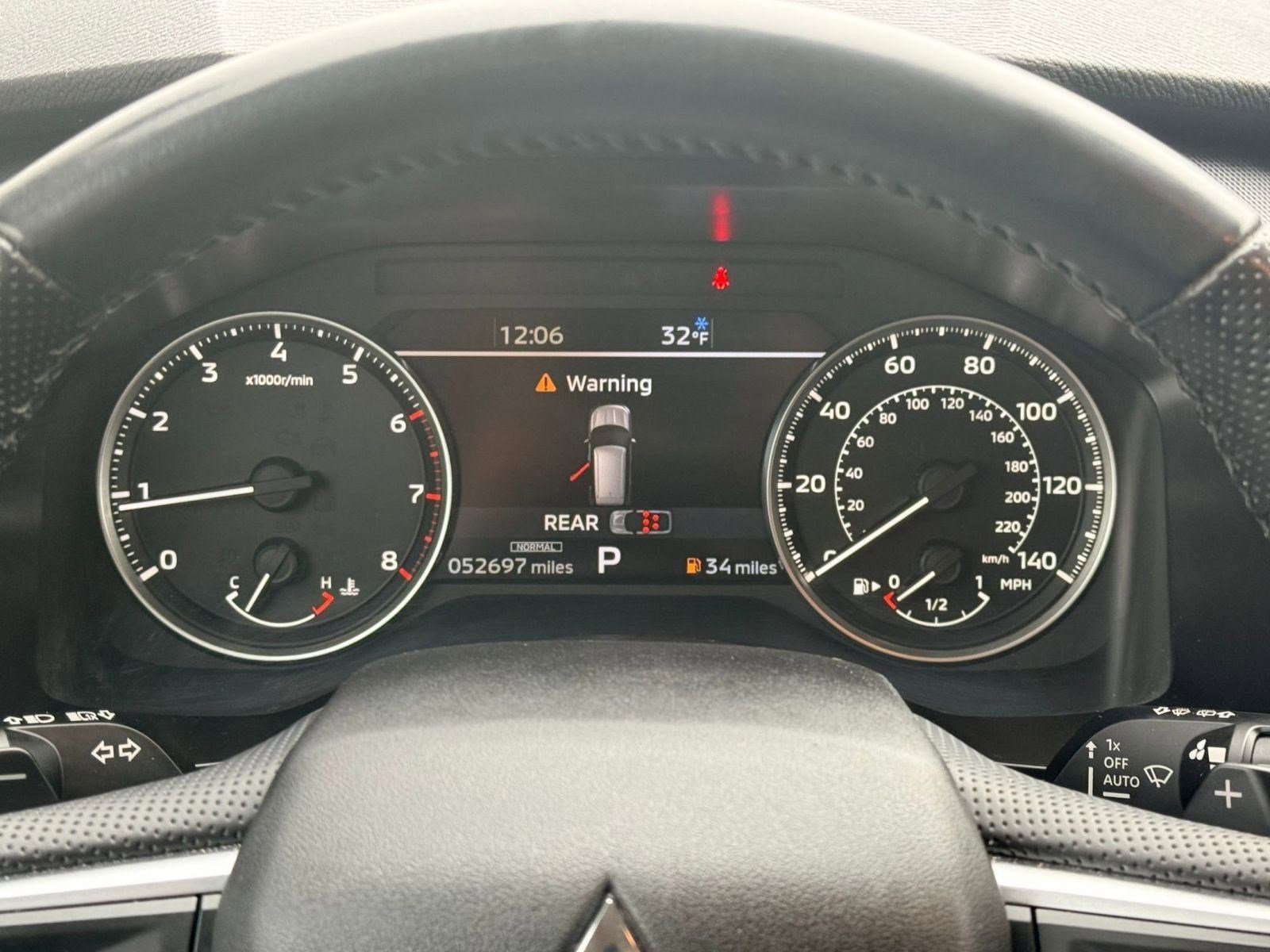 Used 2024 Mitsubishi Outlander SE image 17