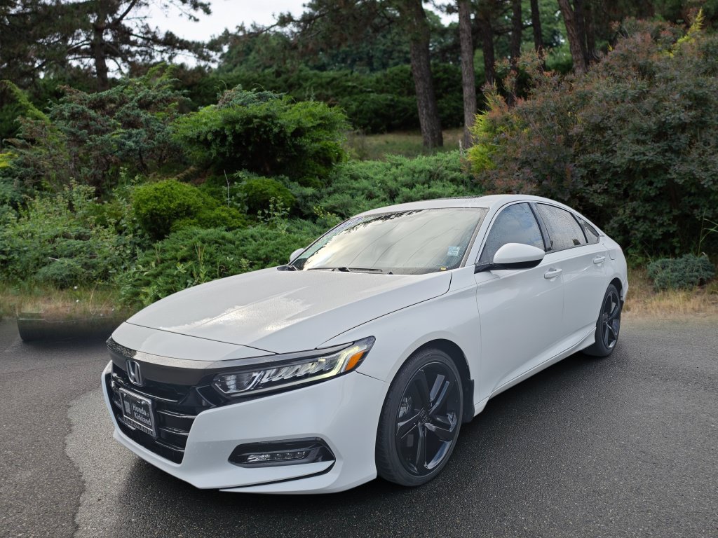 Used 2020 Honda Accord Sport image 3