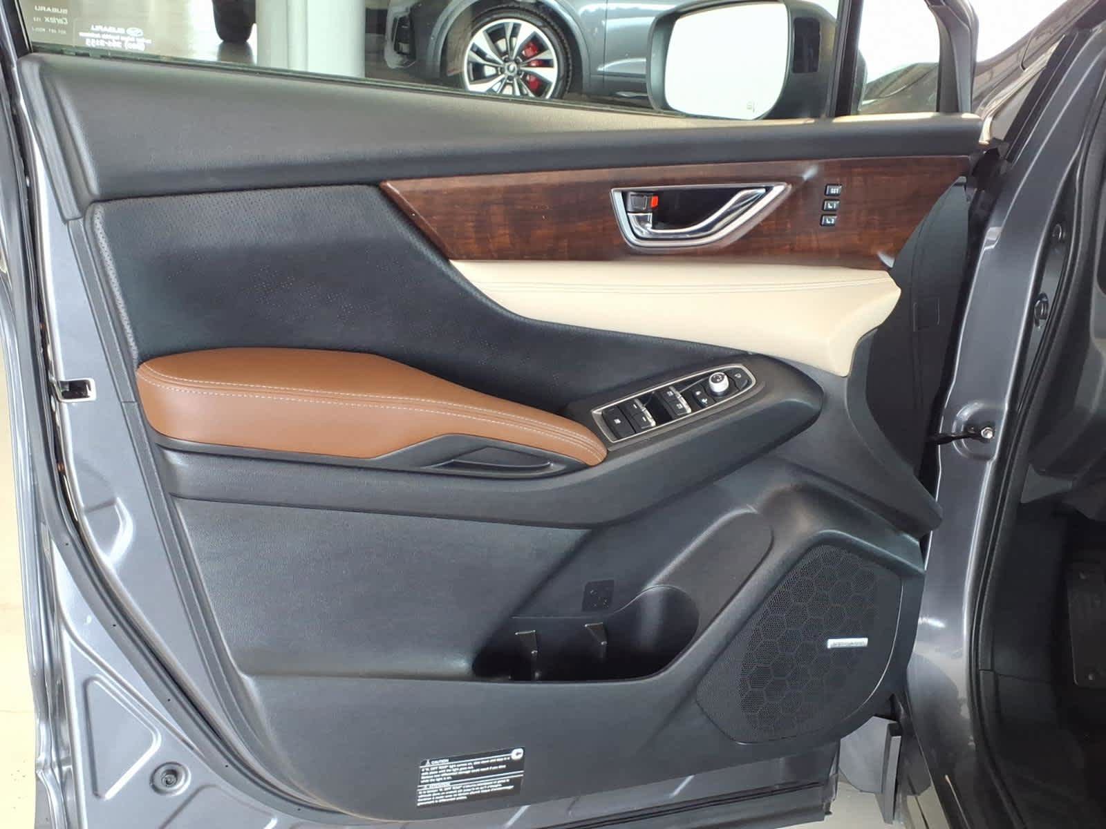 Used 2022 Subaru Ascent Touring AWD/4WD image 10