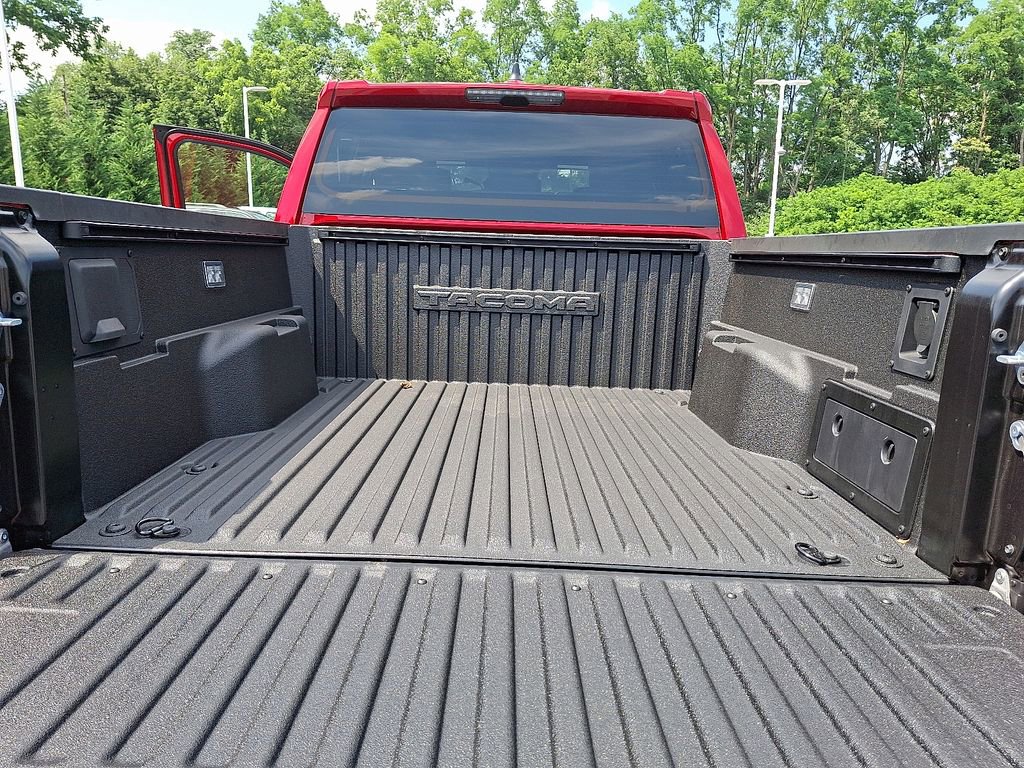 New 2025 Toyota Tacoma TRD Off-Road image 19