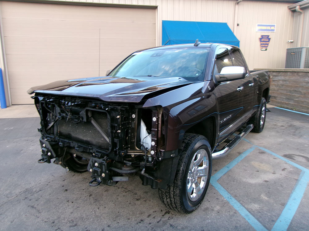Used 2016 Chevrolet Silverado 1500 LTZ Z71 w/ LTZ Plus Package image 1