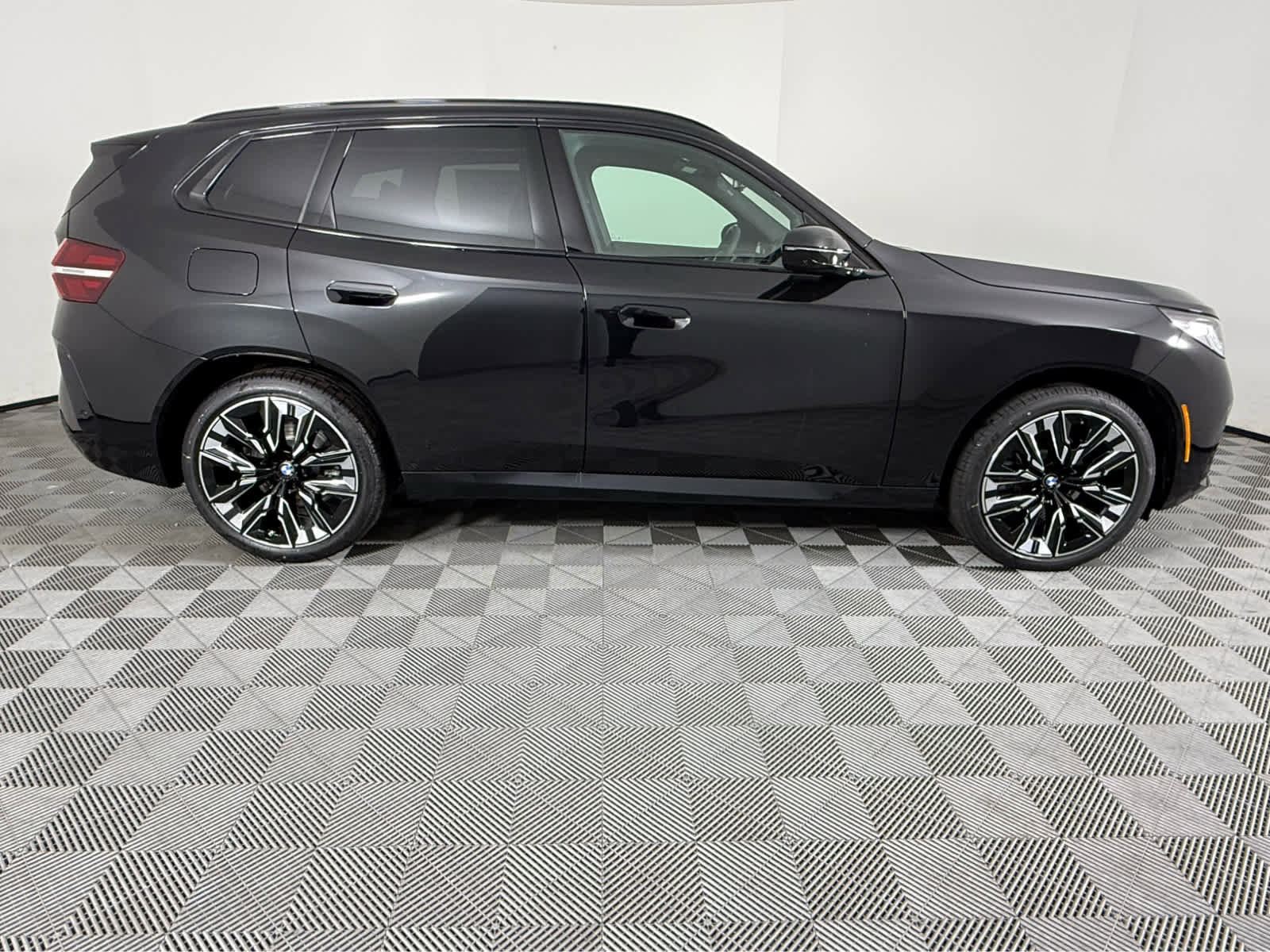 New 2026 BMW X3 xDrive30 w/ Premium Package image 3