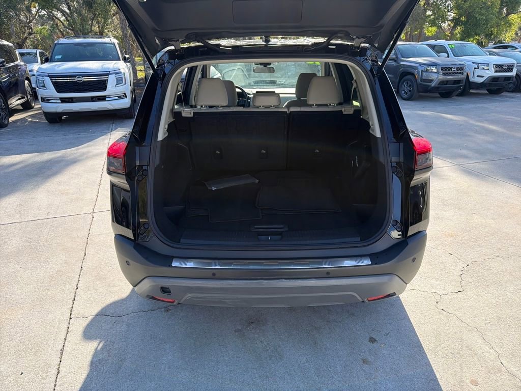 Certified 2023 Nissan Rogue SV image 59