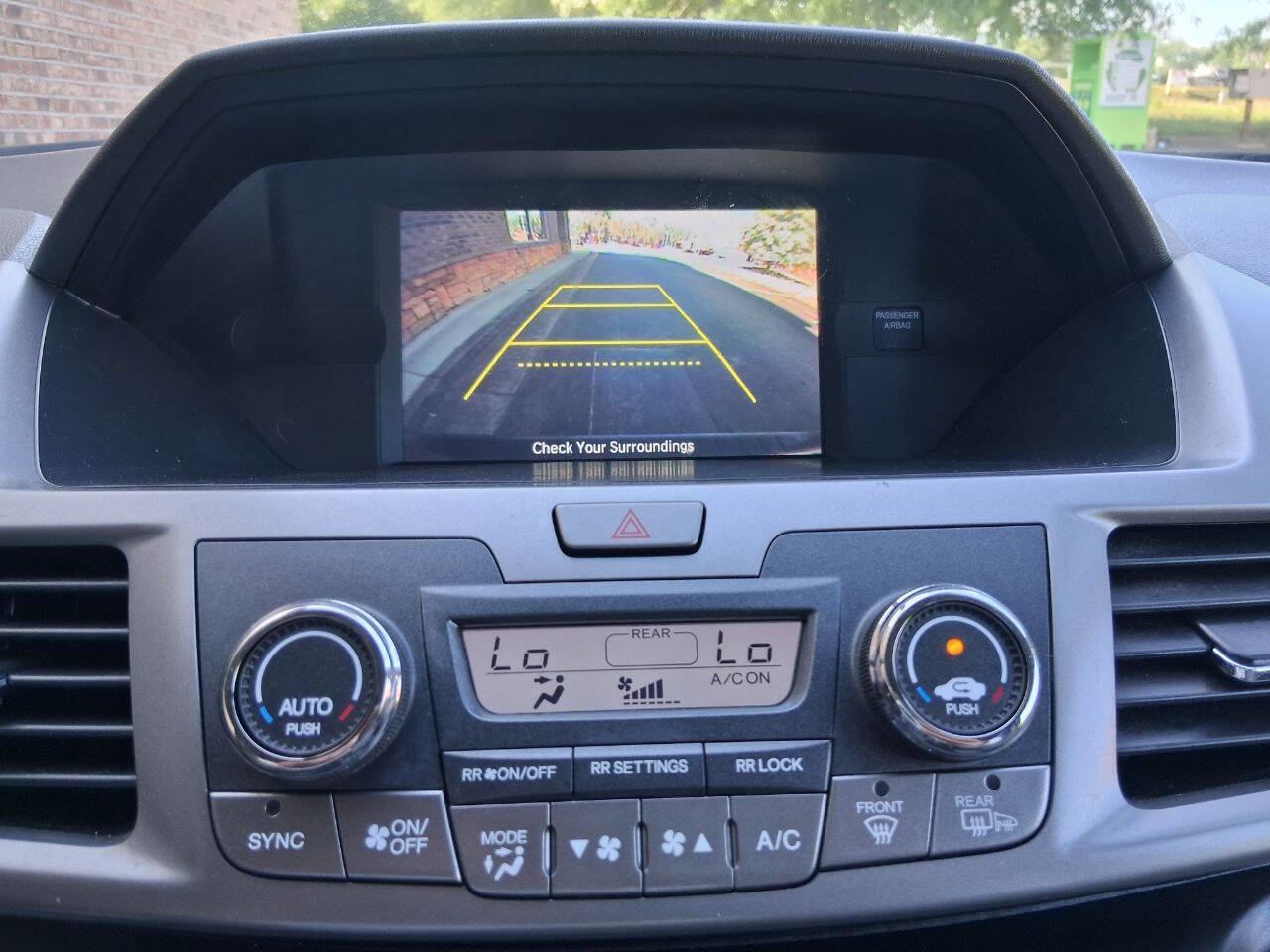 Used 2015 Honda Odyssey EX image 16