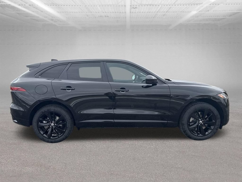Certified 2026 Jaguar F-PACE R-Dynamic S AWD/4WD image 5