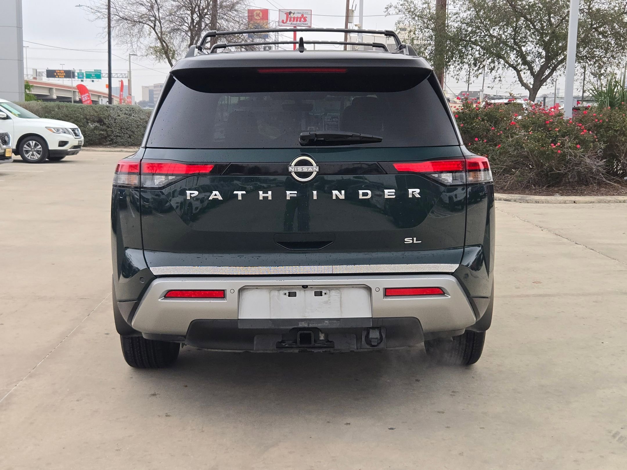 Certified 2023 Nissan Pathfinder SL w/ SL Premium Package image 4