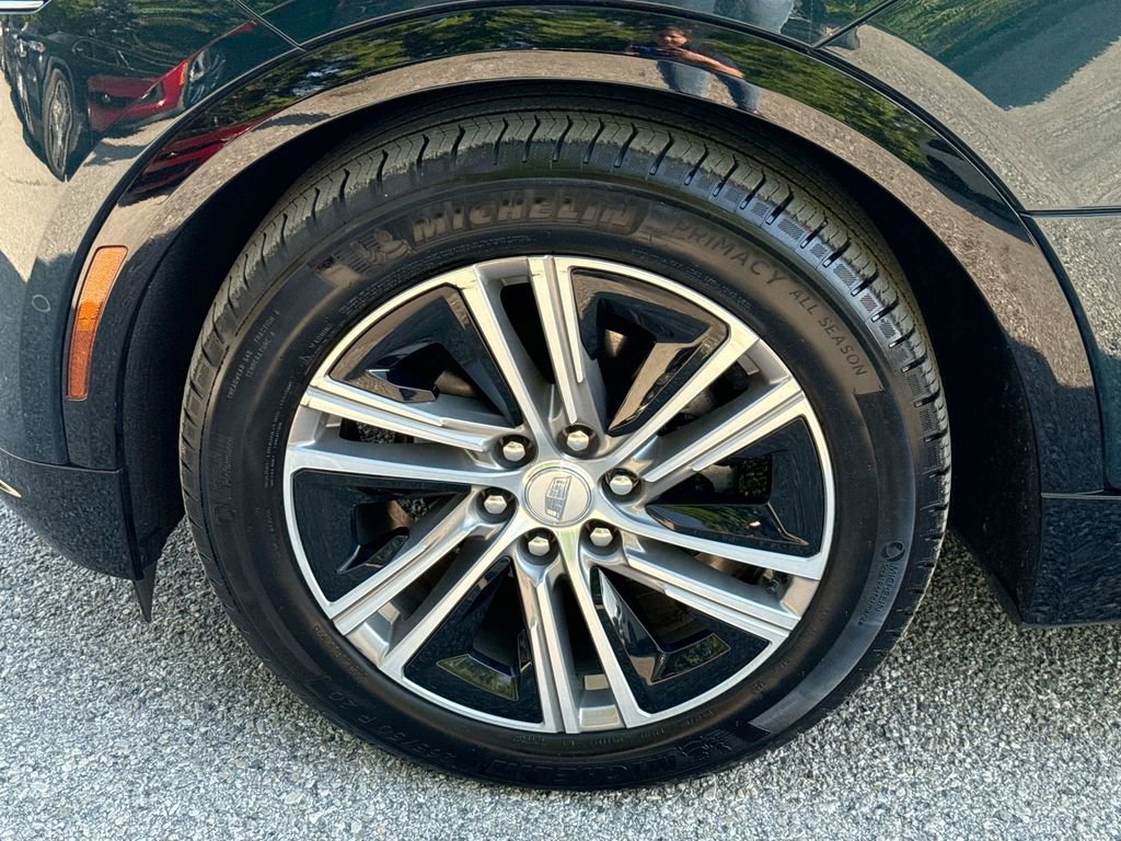 Used 2024 Cadillac Lyriq Luxury AWD/4WD image 19