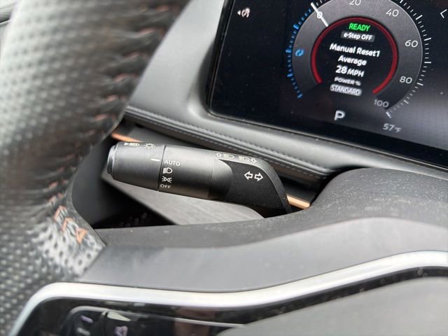 Used 2024 Nissan Ariya AWD image 41