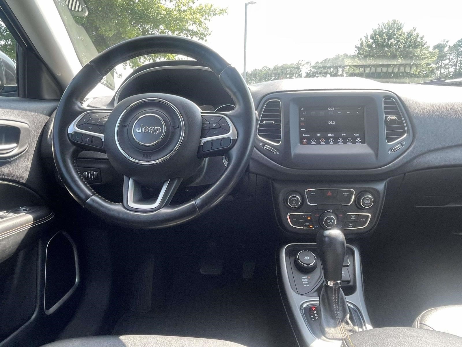 Used 2021 Jeep Compass Latitude w/ Convenience Group AWD/4WD image 12