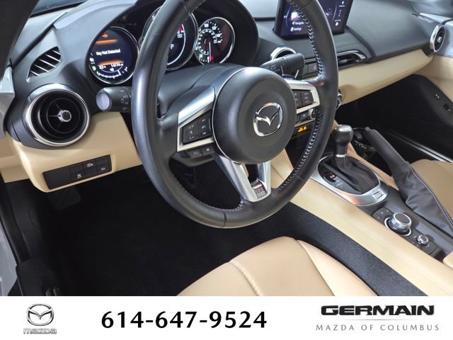 Used 2024 MAZDA MX-5 Miata RF Grand Touring RWD image 16