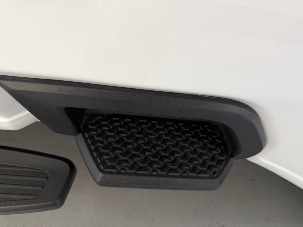 Used 2022 Chevrolet Silverado 3500 LTZ w/ LTZ Plus Package AWD/4WD image 38