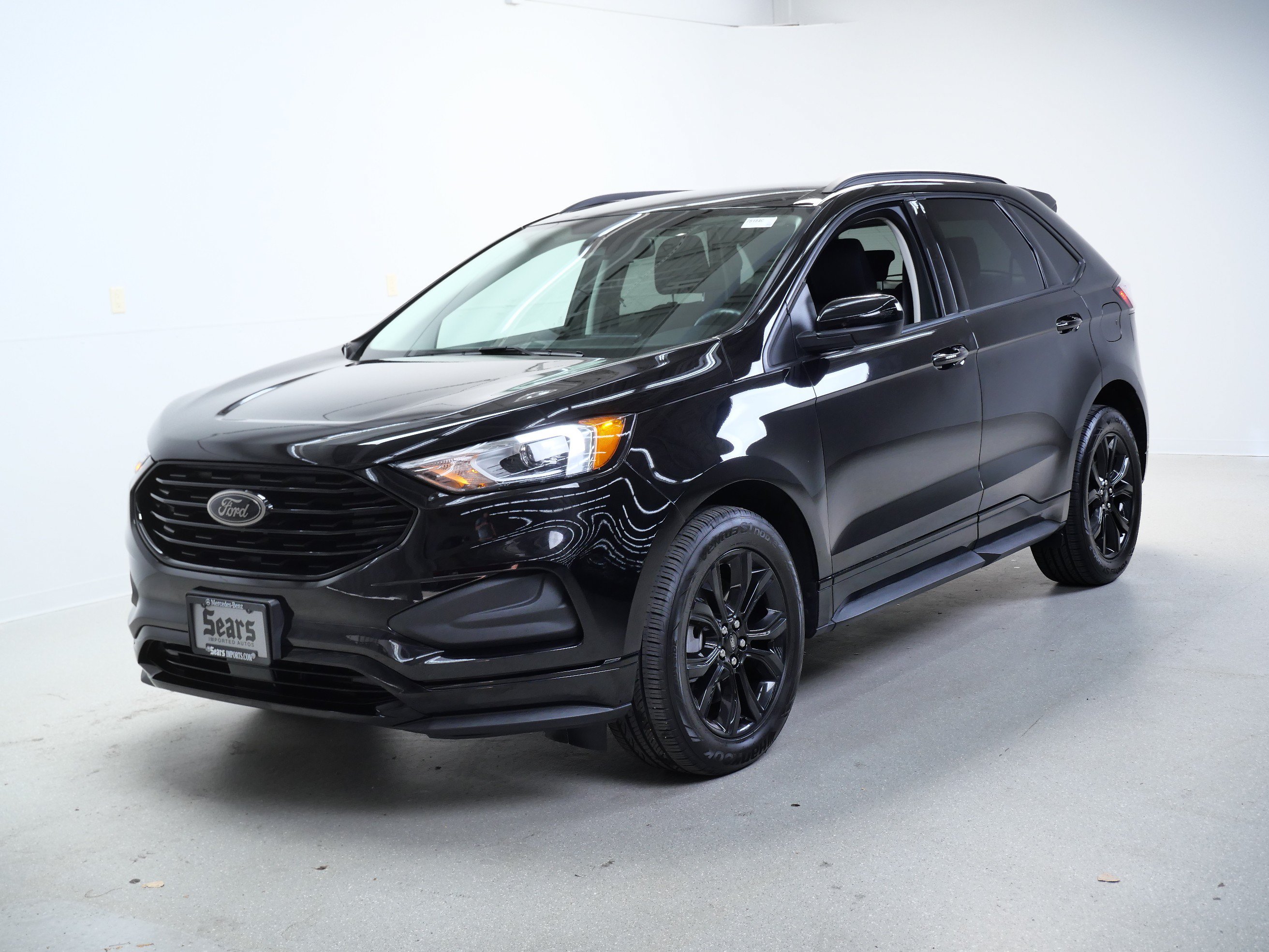 Used 2022 Ford Edge SE w/ Black Appearance Package AWD/4WD image 7