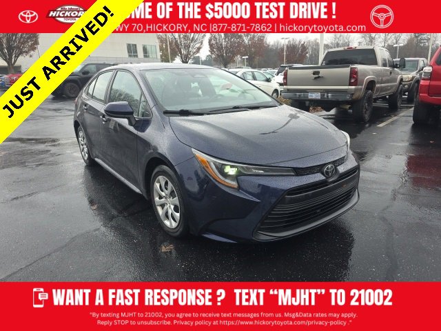 Used 2024 Toyota Corolla LE image 1