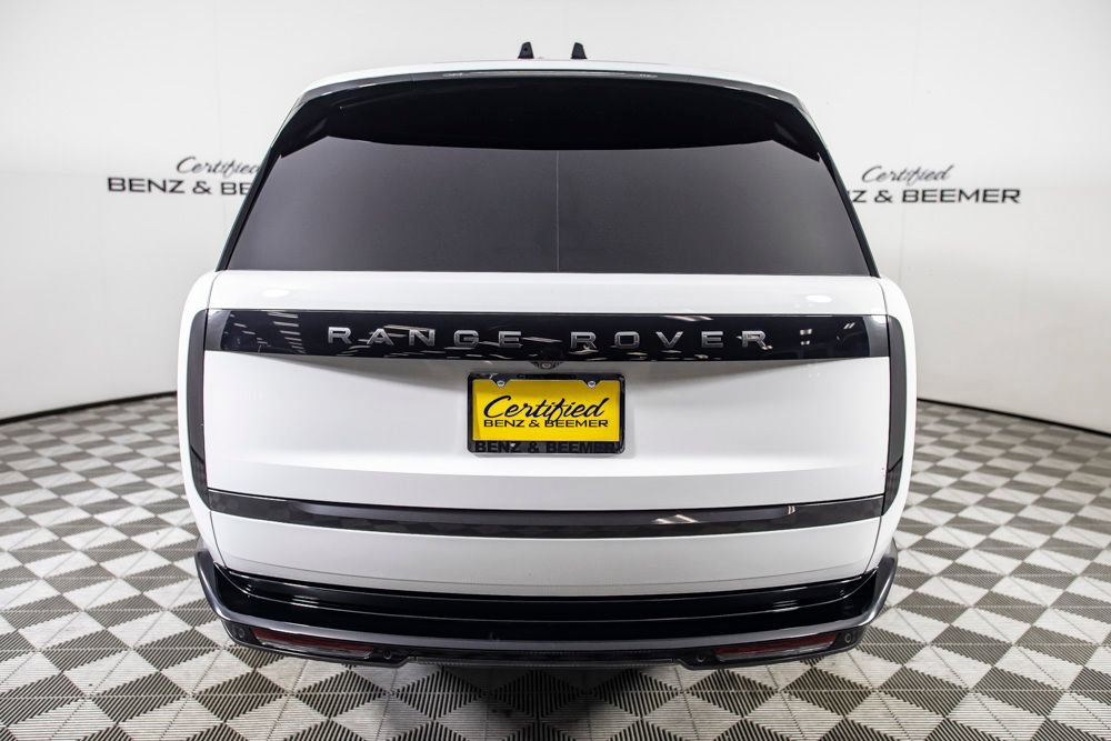 Used 2024 Land Rover Range Rover SE AWD/4WD image 7