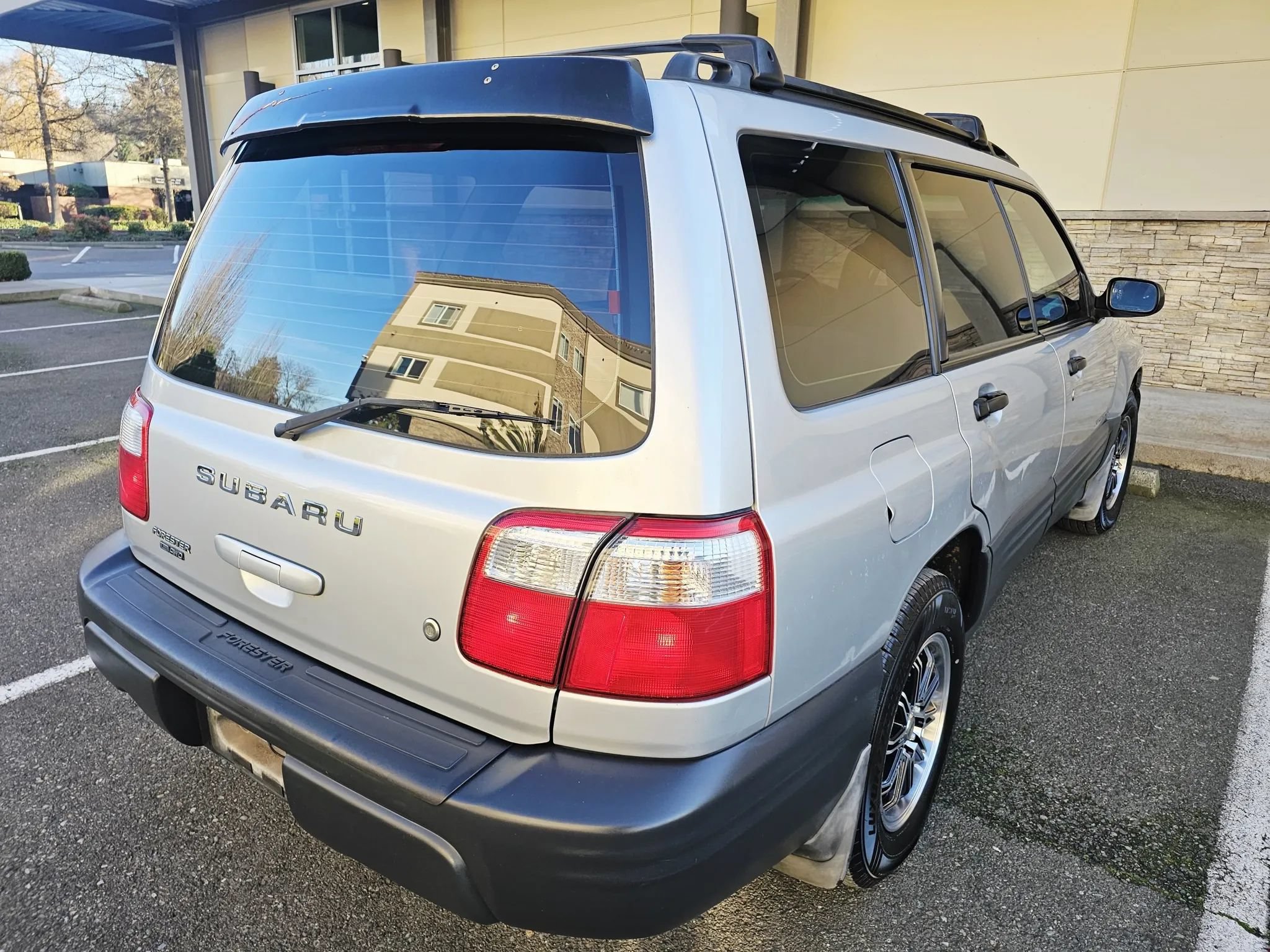 Used 2002 Subaru Forester L AWD/4WD image 5