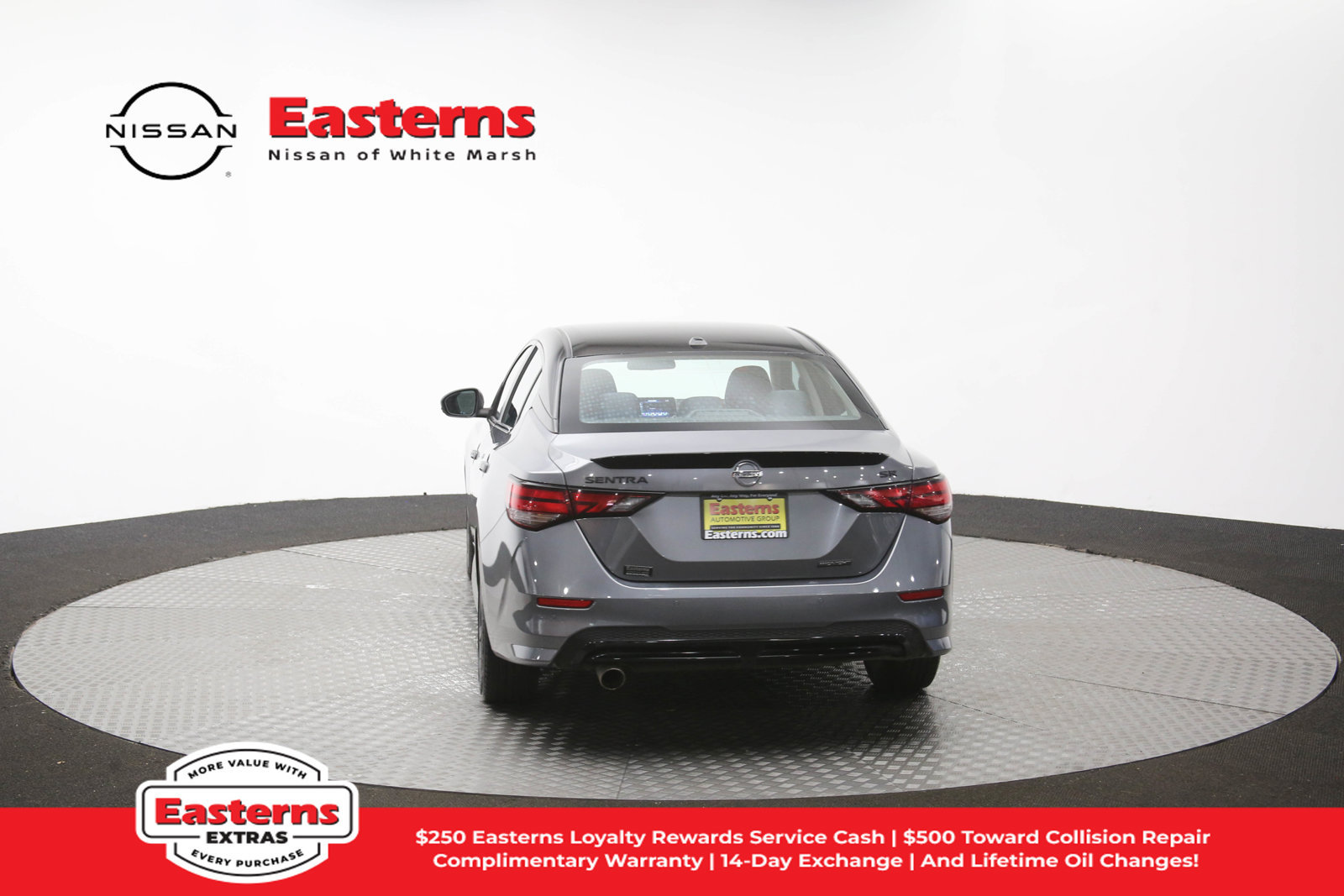 Used 2023 Nissan Sentra SR w/ Midnight Edition Package FWD image 64