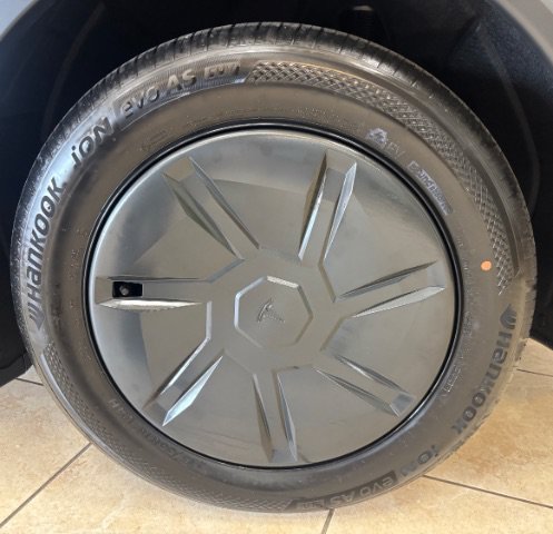 Used 2026 Tesla Model Y 2WD image 22