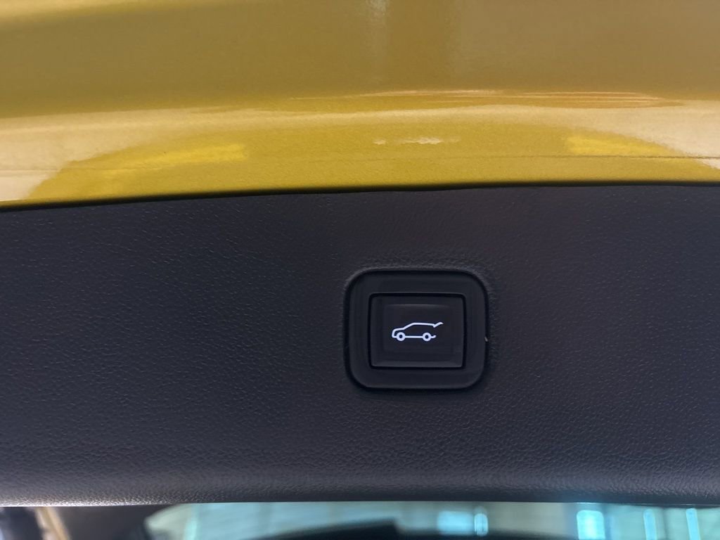 Used 2023 Chevrolet Blazer RS image 6