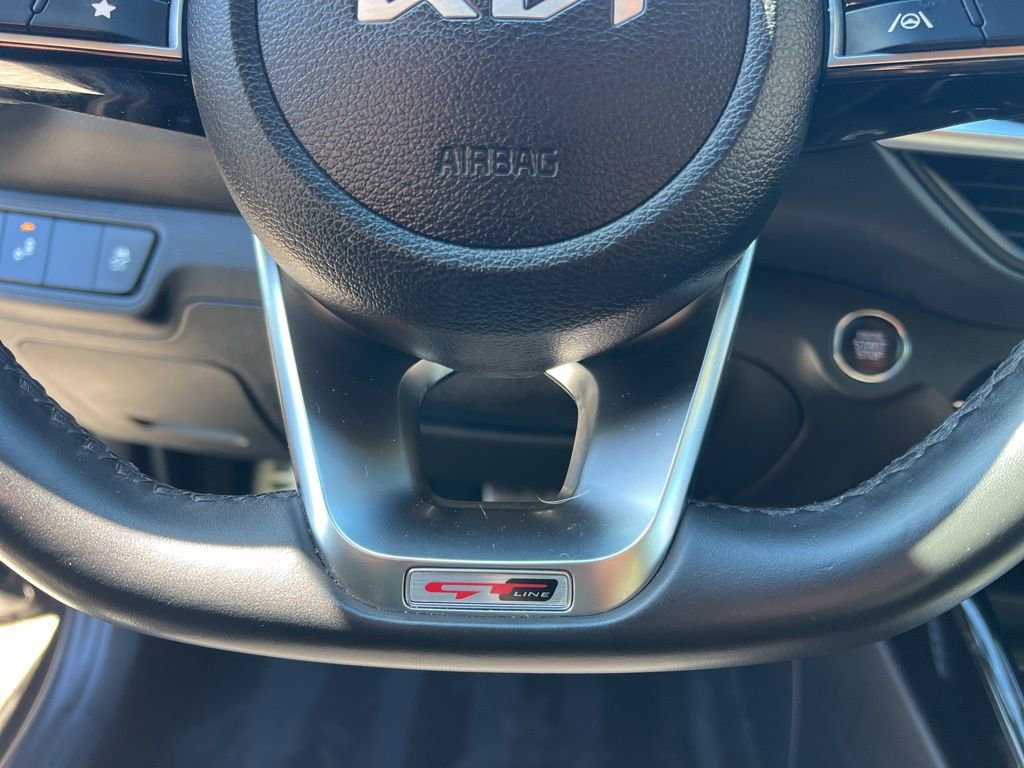 Certified 2023 Kia Forte GT-Line image 16