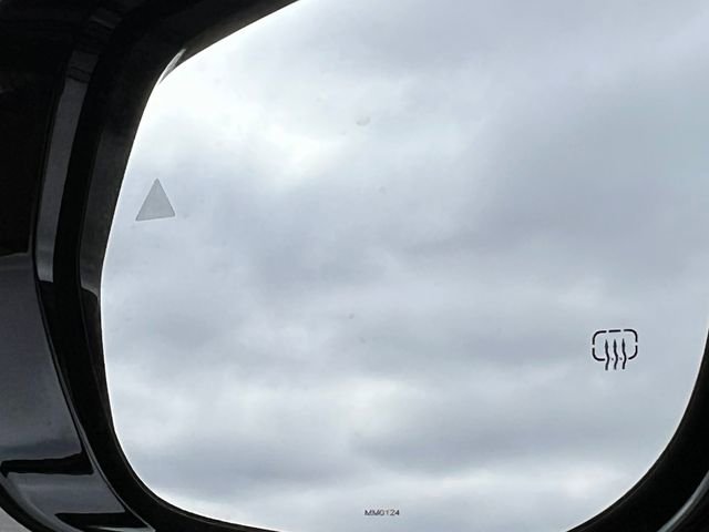 Used 2024 Jeep Grand Cherokee Altitude image 39