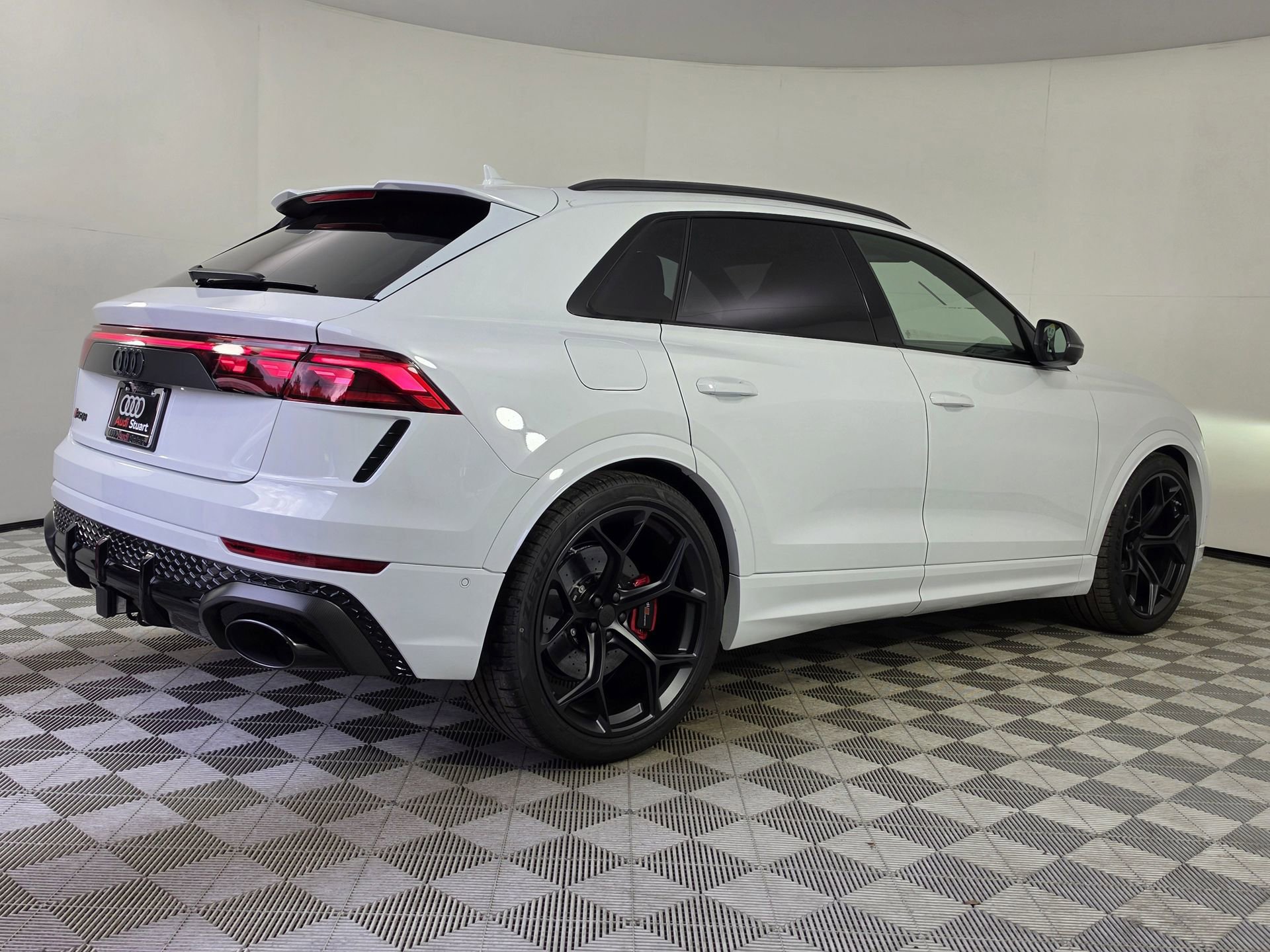 New 2026 Audi RS Q8 performance AWD/4WD image 7