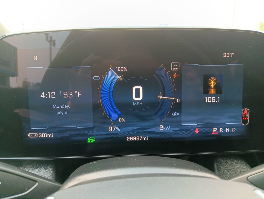 Used 2024 Chevrolet Equinox EV LT AWD/4WD image 16