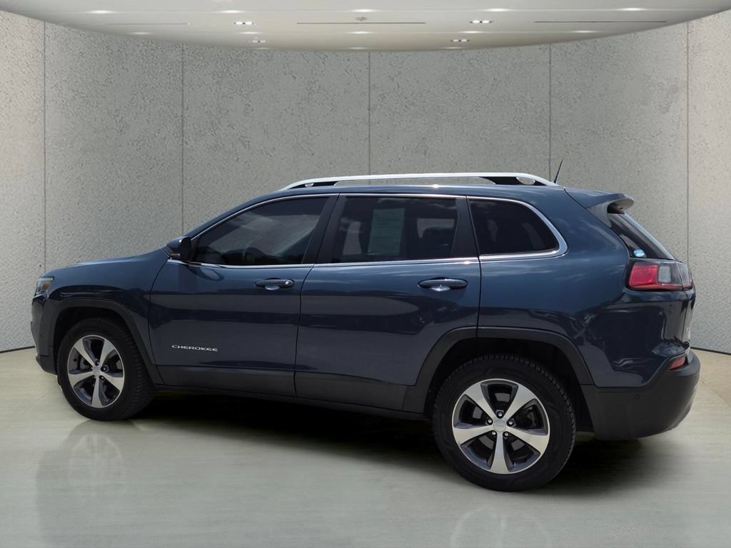 Used 2021 Jeep Cherokee Limited w/ Elite Package AWD/4WD image 8