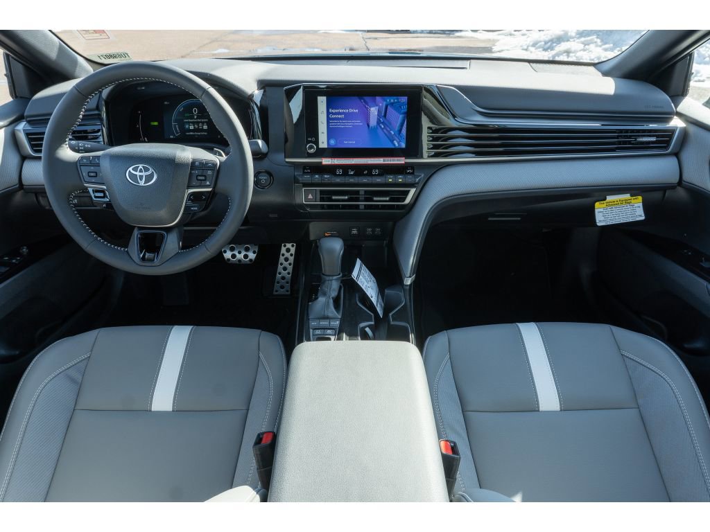 Used 2026 Toyota Camry SE w/ Convenience Package FWD image 18