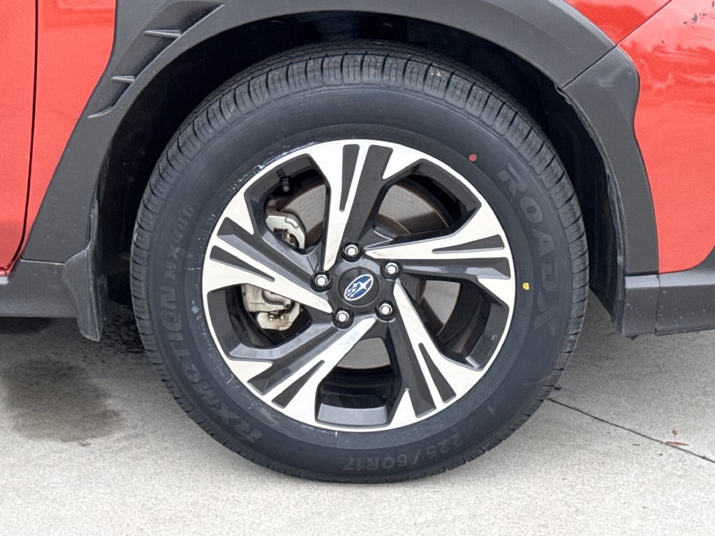 Used 2024 Subaru Crosstrek 2.0i Premium AWD/4WD image 11