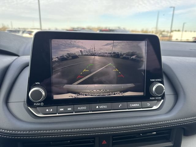 Certified 2026 Nissan Rogue SV w/ Cold Weather Package AWD/4WD image 17