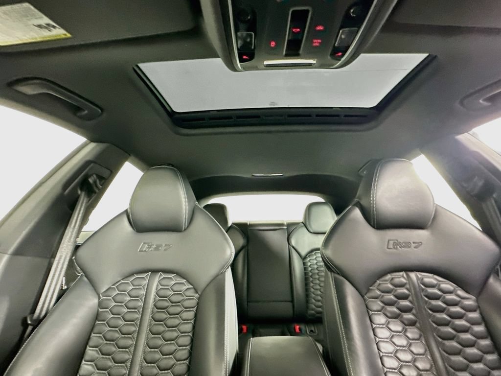 Used 2017 Audi RS 7 Performance AWD/4WD image 22