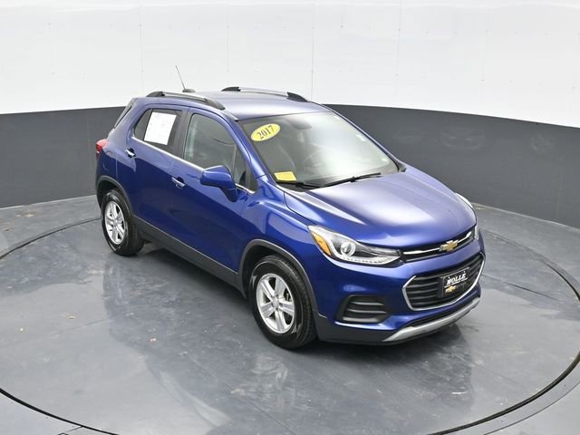 Used 2017 Chevrolet Trax LT w/ LT Convenience Package image 1