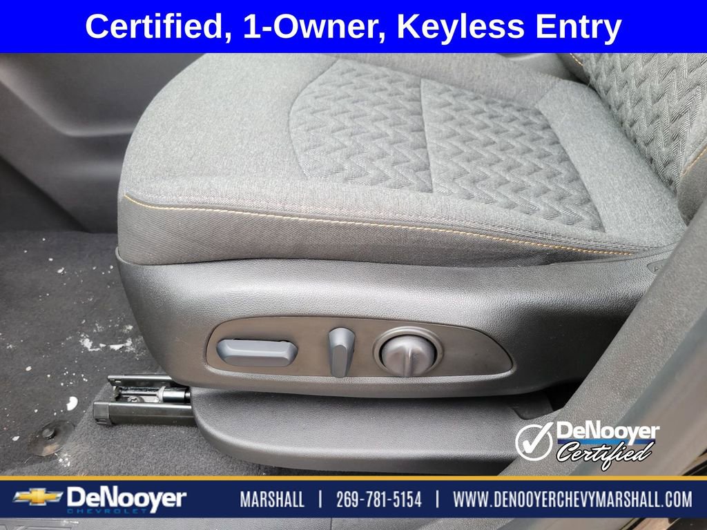 Used 2022 Chevrolet Equinox LT w/ LPO, Floor Liner Package FWD image 9