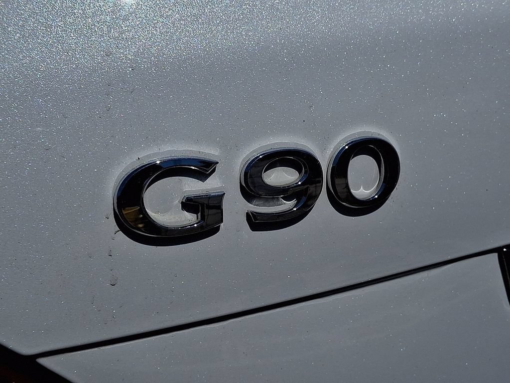 Used 2017 Genesis G90 3.3T Premium AWD/4WD image 30