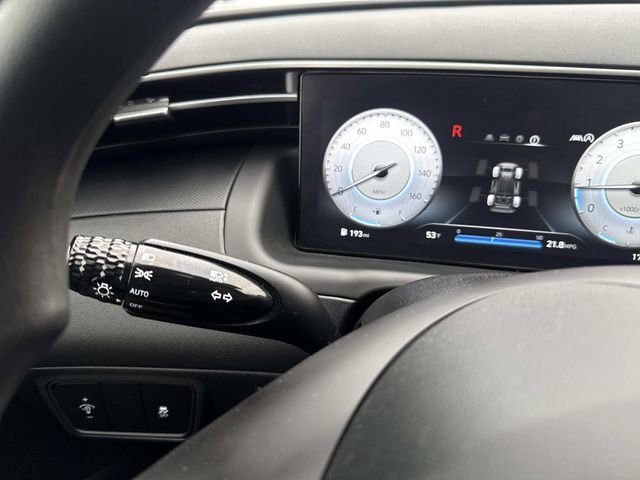 Used 2024 Hyundai Tucson SE image 33