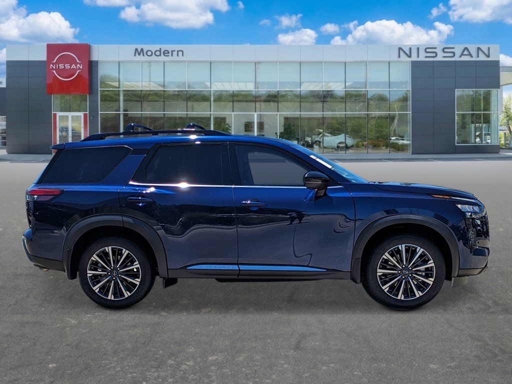 New 2026 Nissan Pathfinder Platinum FWD image 6
